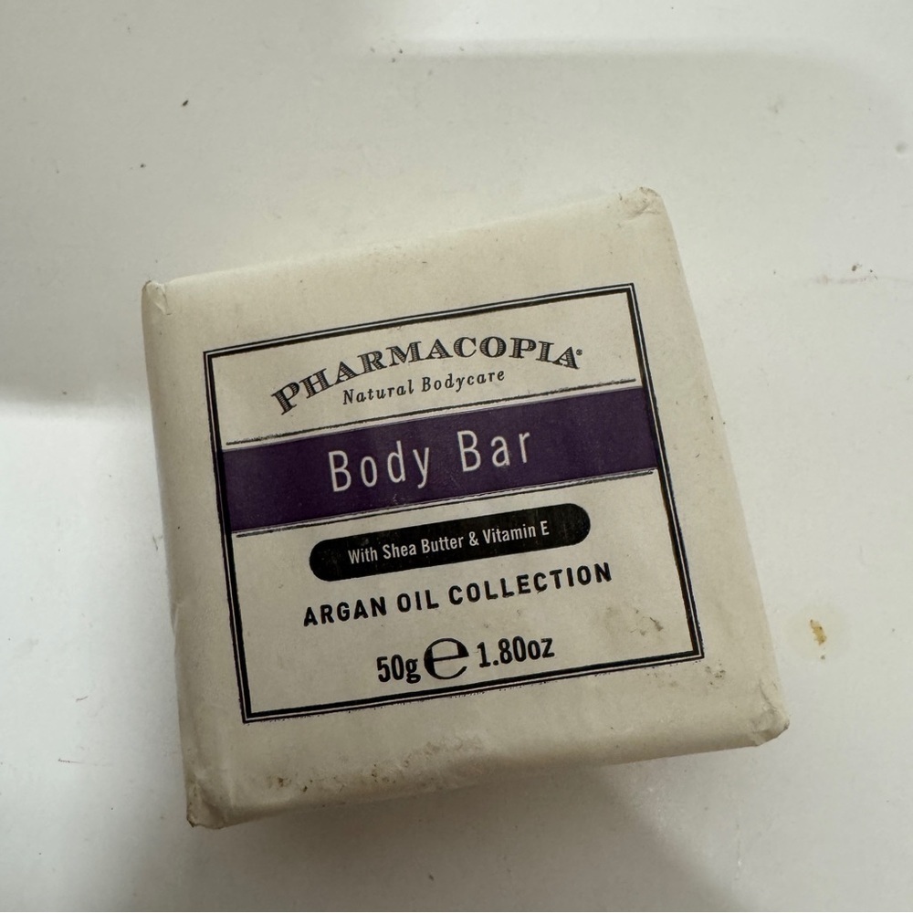 Pharmacopia Hotel Argan Oil Cleansing Bar Shea Butter 50g